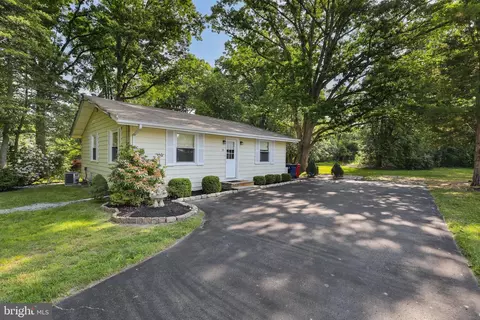 20 Mcmichael Ave, Somerdale, NJ 08083