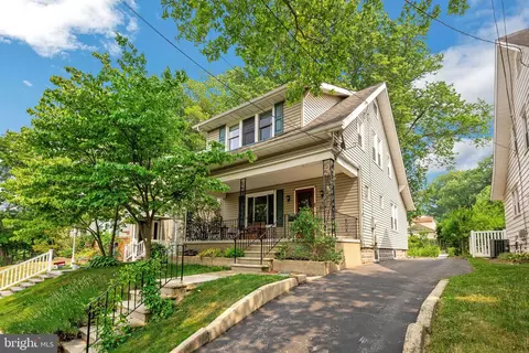 214 E Clinton Ave, Oaklyn, NJ 08107