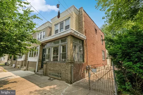 1586 Norris St, Camden, NJ 08104
