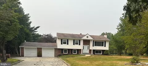 632 Elm Ave, Waterford Works, NJ 08089