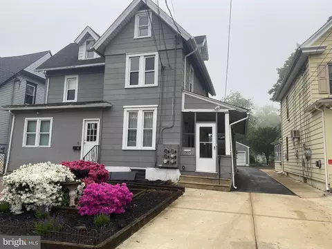 227 N Centre St, Merchantville, NJ 08109