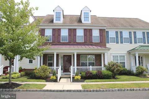 5 Stokes Ave, Voorhees, NJ 08043