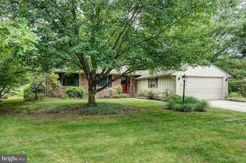 103 Granville Dr, Cherry Hill, NJ 08034
