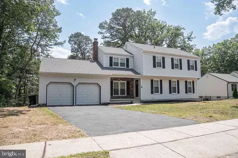 23 Nottingham Dr, Sicklerville, NJ 08081