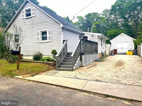 20 Mohawk, Pine Hill, NJ 08021