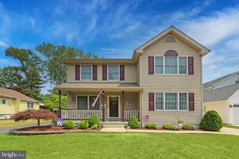 99 Melrose Ave, Westmont, NJ 08108