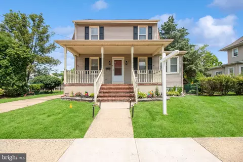 233 Virginia Ave, Westmont, NJ 08108