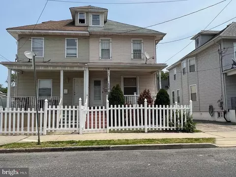 108 S 32nd St, Camden, NJ 08105