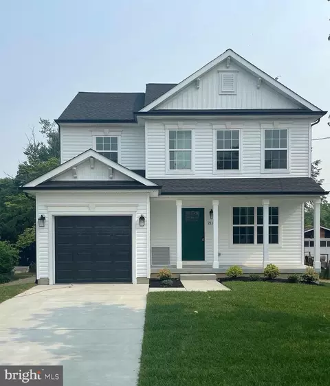 210 Centre Ave, Mount Ephraim, NJ 08059