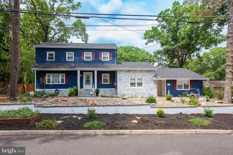 135 La Pierre Ave, Lawnside, NJ 08045