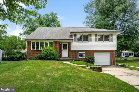 408 Bradford Rd, Cherry Hill, NJ 08034