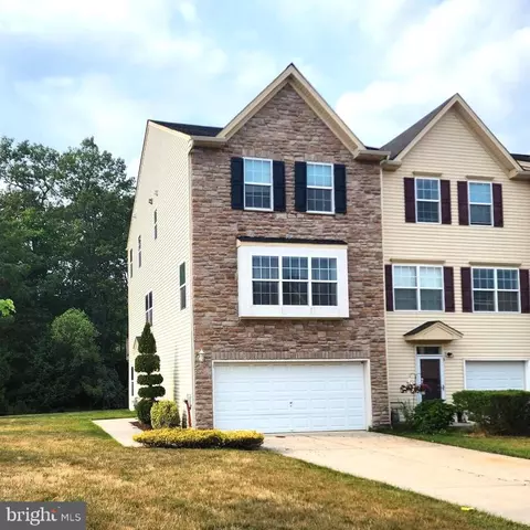 1 Tailor Ln, Sicklerville, NJ 08081