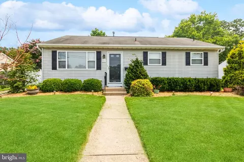 511 Williams Ave, Magnolia, NJ 08049