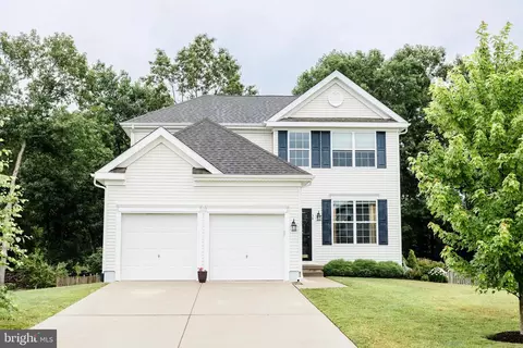 34 Westbury Dr, Berlin, NJ 08009