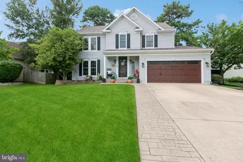118 Monticello Dr, Sicklerville, NJ 08081