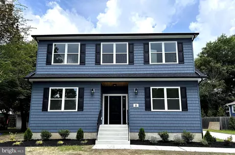 11 E Palmer Ave, Collingswood, NJ 08108