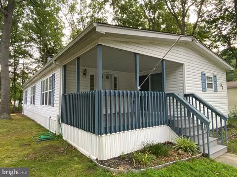 32 Loft Mountain Rd, Sicklerville, NJ 08081