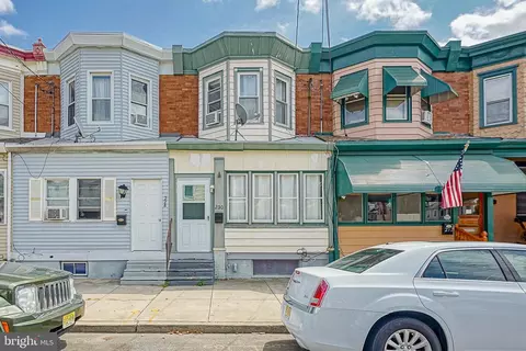 230 3rd St, Gloucester City, NJ 08030