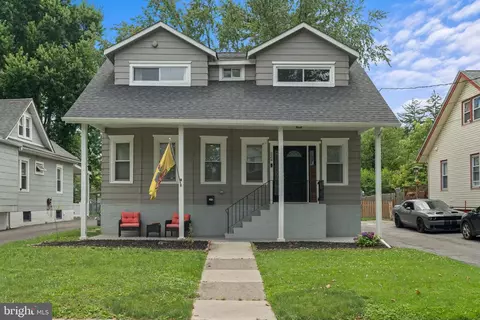 324 W Graisbury Ave, Audubon, NJ 08106