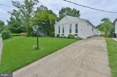 147 W Park Ave, Oaklyn, NJ 08107