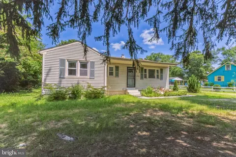 2060 Erial Clementon Rd, Sicklerville, NJ 08081