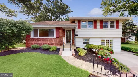 201 Kingsport Rd, Cherry Hill, NJ 08034