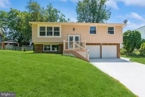 10 Parkview Rd, Stratford, NJ 08084