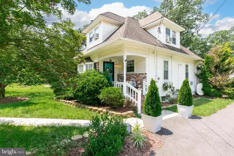 702 Kayser Ave, Pine Hill, NJ 08021