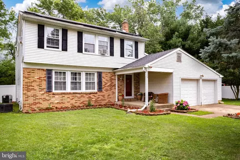 525 Doe Ln, Cherry Hill, NJ 08034