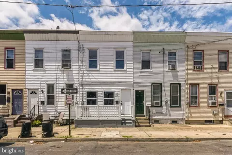 237 3rd St, Gloucester City, NJ 08030