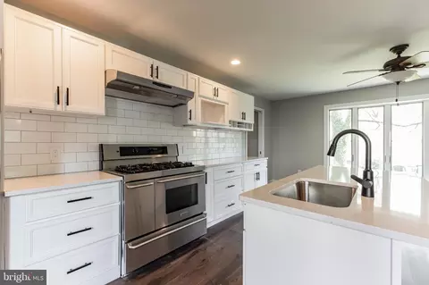 419 3rd Ave, Haddon Heights, NJ 08035