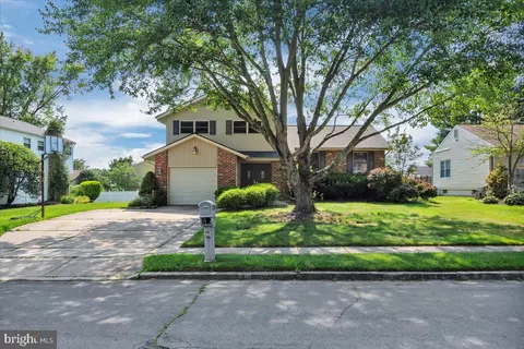 208 Nathaniel Ave, Cherry Hill, NJ 08003