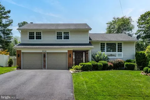 614 Old Orchard Rd, Cherry Hill, NJ 08003