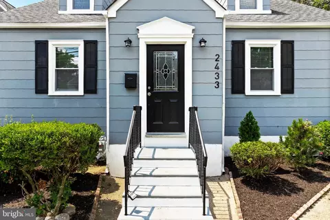 2433 47th St, Pennsauken, NJ 08110