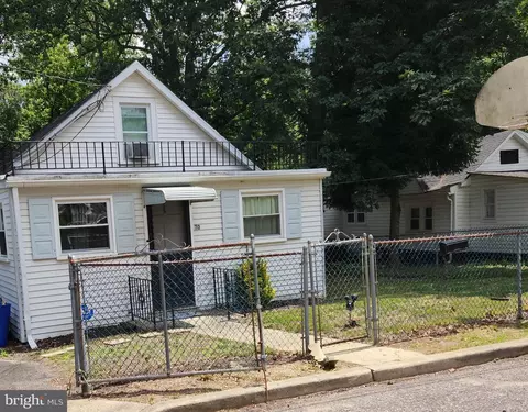 30 Clementon Ave, Clementon, NJ 08021