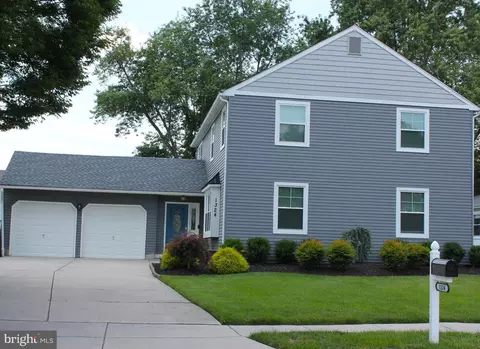 1324 Bunker Hill Dr, Cherry Hill, NJ 08003