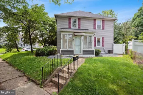 301 Chestnut St, Brooklawn, NJ 08030