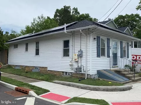 224 W Evergreen Ave, Somerdale, NJ 08083