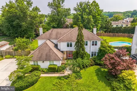8 Country Walk, Cherry Hill, NJ 08003