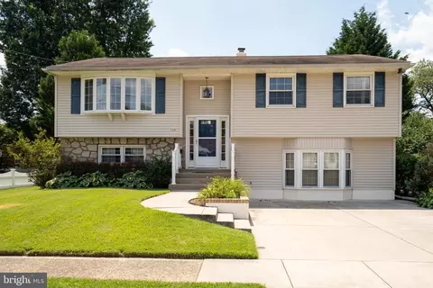 129 Bellevue Ave, Mount Ephraim, NJ 08059