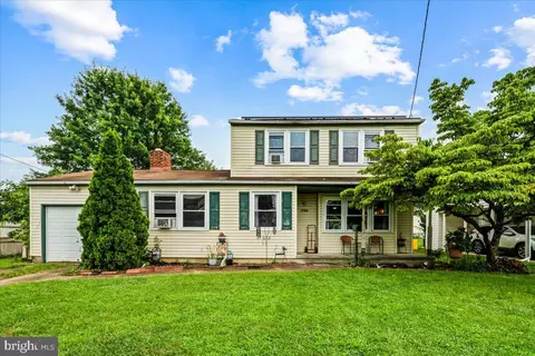 7754 Grant Ave, Pennsauken, NJ 08109