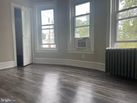 338 Powell St, Gloucester City, NJ 08030 photo 10