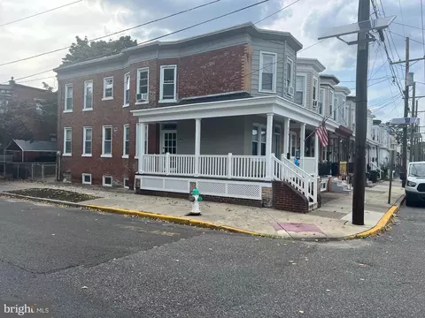 338 Powell St, Gloucester City, NJ 08030 photo 3