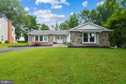 1765 Larkspur Rd, Cherry Hill, NJ 08003