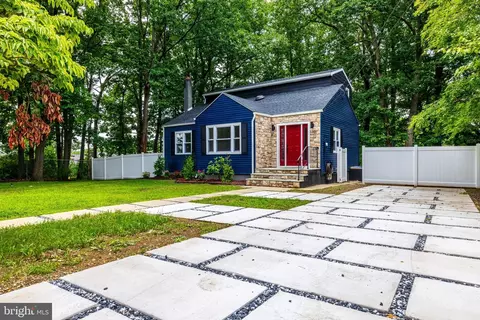 110 Forrest Ave, Runnemede, NJ 08078