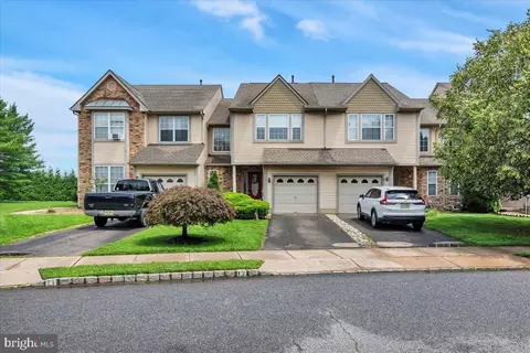 13 Roosevelt Blvd, Berlin, NJ 08009