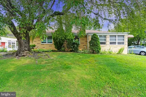 152 Elmtowne Blvd #152, Hammonton, NJ 08037