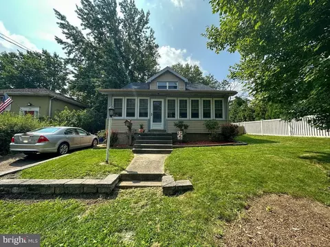 306 E Cottage Ave, Haddonfield, NJ 08033