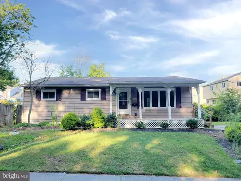 315 S Albertson Ave, Magnolia, NJ 08049