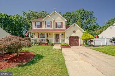 71 Country Club Rd, Pine Hill, NJ 08021